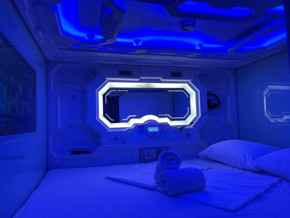 Bmax Spacepods Lapu-Lapu City Zewnętrze zdjęcie