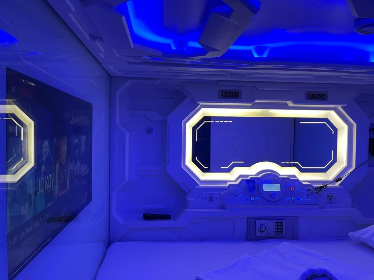 Bmax Spacepods Lapu-Lapu City Zewnętrze zdjęcie